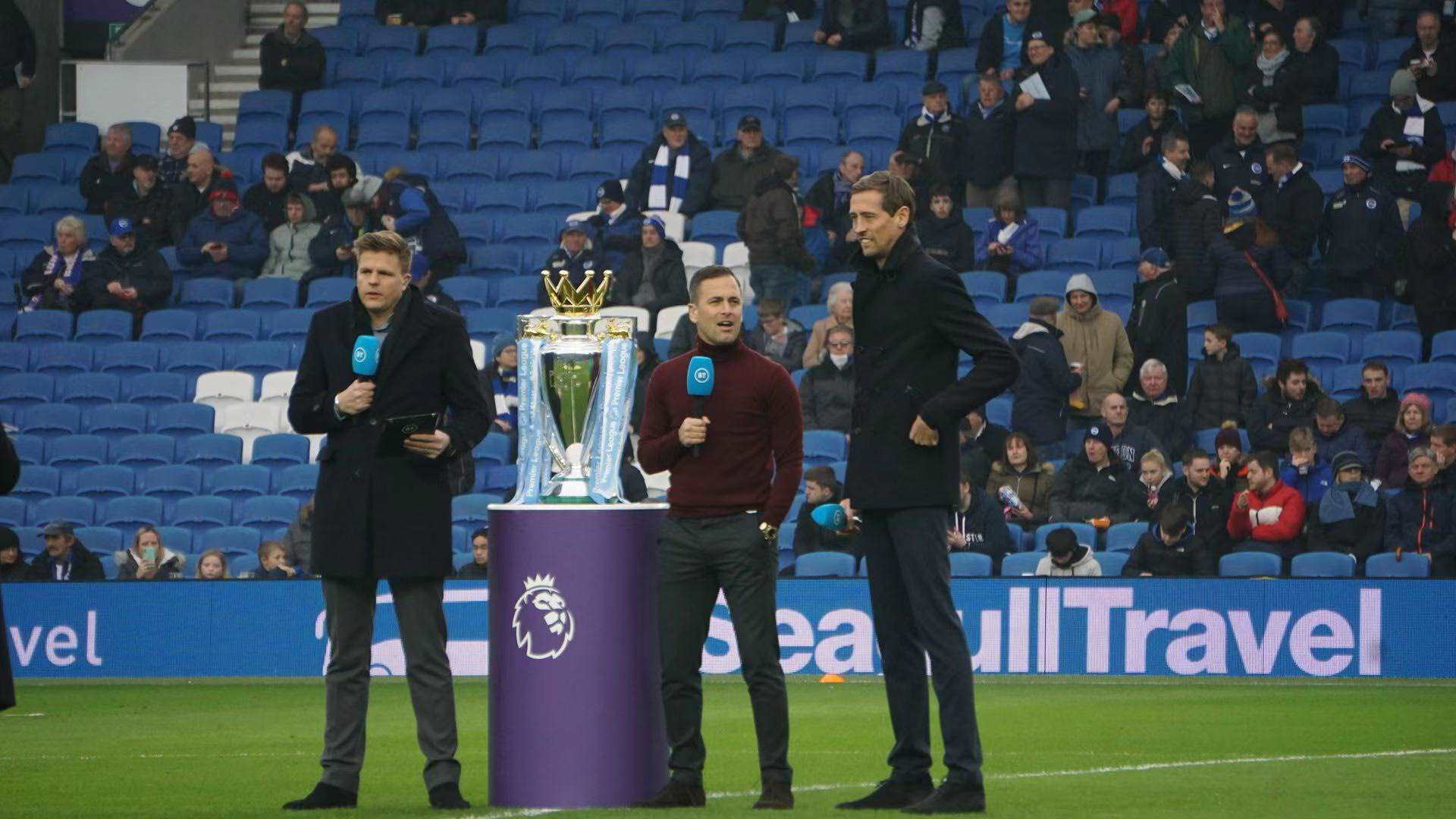 出了广阔的 出了广阔的